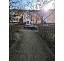 Zimmer zu vermieten! An Untermieterin - München Bogenhausen