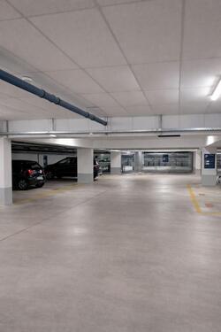 Foto - Sicherer Tiefgaragenstellplatz in Leipzig - Bornaische Straße