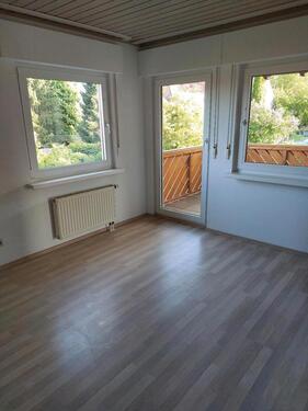 Foto - Helle 3-Zimmer Wohnung mit Balkon und Garten