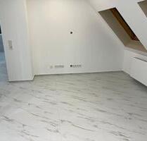 3 ZKB Dachgeschosswohnung ❗️Erstbezug nach Grundsanierung ❗️ - Dillingen (Saar)