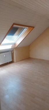 Foto - Schöne 3.5 Zimmerwohnungen im gepflegten 3Familienhaus