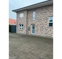 Erdgeschoss Wohnung in Zentrale Lage von Papenburg- Untenende