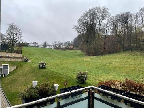 Foto - moderne, großzügige 3,5 Zimmer Wohnung mit Balkon zu vermieten