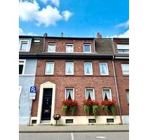 Eschweiler! Sanierte 2-Zi Wohnung im Zentrum!