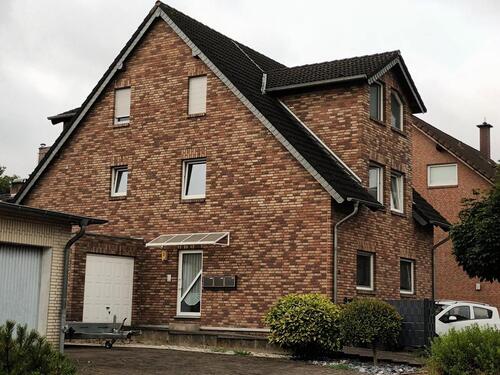 Foto - 2 Zimmer Dachgeschoßwohnung zum Kaufen in Voerde (Niederrhein)