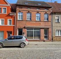 Renovierte Gewerbeeinheit im Zentrum von Kirchhain - Doberlug-Kirchhain