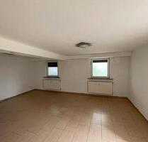 3+4 Zimmer UG Wohnung Gepflegt und Hell ab sofort FREI ! - Wetzlar Altenberger Straße