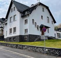 Westerburg 3ZKB 100 qm zu vermieten, große hohe Räume