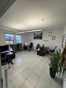 Foto - Büro zur Untermiete in Weinheim