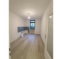 Frisch renovierte Wohnung - 830,00 EUR Kaltmiete, ca.  72,00 m² in Ludwigshafen am Rhein (PLZ: 67063) Ludwigshafen-Hemshof