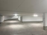 Foto - Stellplätze in Tiefgarage. Garagenplatz. Pliezhausen.