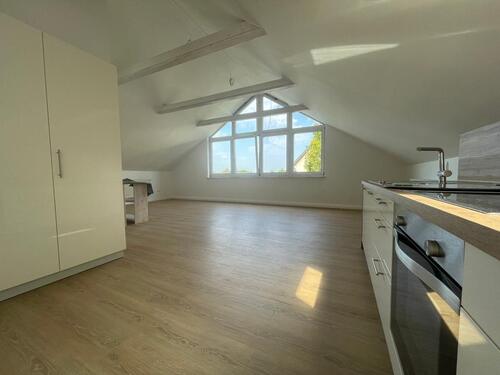 Foto - Großzügige 3 ZKB-Wohnung in Weiden Rehbühl zu vermieten