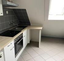 2-Zi.-Dachgeschosswohnung mit Stellplatz & Gartenmitbenutzung - Braunschweig Lehndorf-Watenbüttel