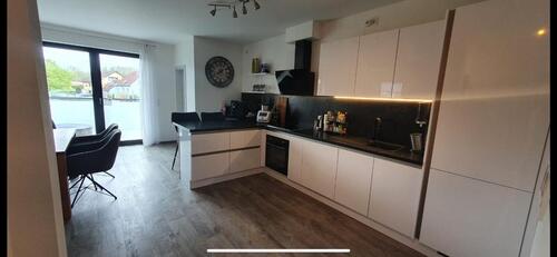 Foto - Moderne 3,5 Zimmer Wohnung - 950,00 EUR Kaltmiete,