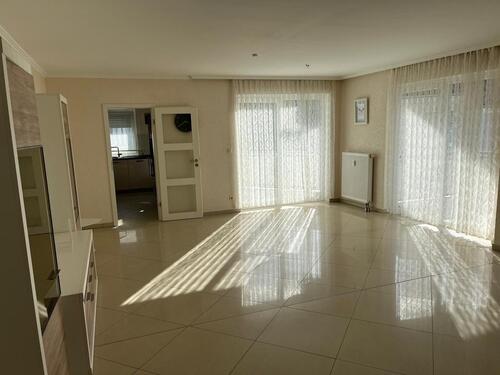 Foto - Helle & moderne 5-Zimmer-Wohnung in Bestlage von Rüsselsheim