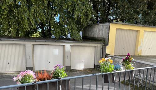 Foto - Abschließbare Garage im Hinterhof – Lischkestraße 3, Wuppertal – Rarität!