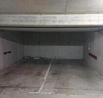 Eigener abgeschlossener Einzelstellplatz in Tiefgarage - Esslingen am Neckar Hegensberg