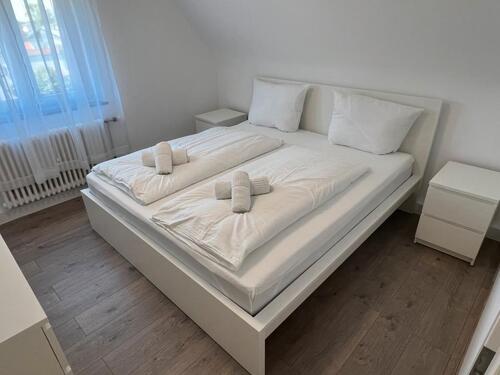 Foto - Hochwertige, voll möblierte 3-Zimmer Wohnung 54 m2 72581