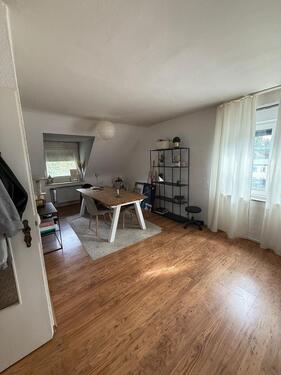 Foto - 3 Zimmer Dachgeschoßwohnung zur Miete in Bochum