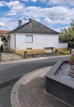 Foto - Haus zu vermieten - 1.700,00&nbsp;EUR Kaltmiete, ca.&nbsp; 150,00&nbsp;m&sup2;