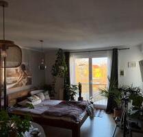 Lichtdurchflutete, ruhige 1- Raumwohnung - Dresden Prohlis