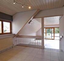 Ein Zuhause mit Charakter – großzügige Mietwohnung mit besonderer Aufteilung und Sonnenterrasse! - Heilbronn Frankenbach