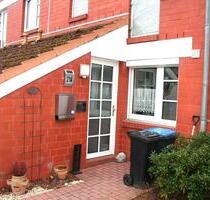 Reihenmittelhaus in familienfreundlicher Umgebung ... !!! - Laatzen