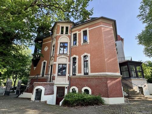 Foto - Repräsentative Bürofläche mit Wintergarten in historisch charmanter Villa zu vermieten!