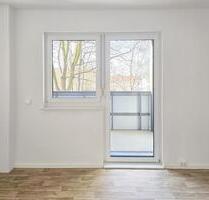 Ab sofort verfügbar! Exklusiv saniertes Wohnhighlight: Stilvolle 3 Raum Wohnung in Innenstadtnähe - Halle (Saale) Damaschkestraße Ab sofort verfügbar! Exklusiv saniertes Wohnhighlight: Stilvolle 3 Raum Wohnung in Innenstadtnähe - Halle (Saale) Damaschkestraße