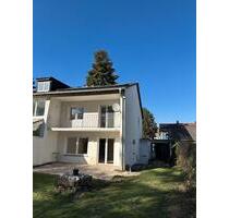 Familienfreundliche 6-Zi. DHH, Mü-Forstenried, mit 1.000m² Garten - München Thalkirchen-Obersendling-Forstenried-Fürstenried-S