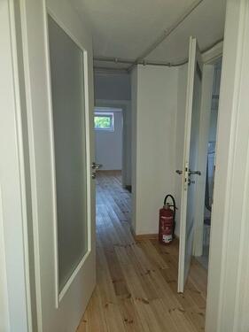 Foto - Souterrainwohnung - 350,00 EUR Kaltmiete,