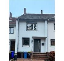 Attraktives 5-Zimmer-Reihenmittelhaus in begehrter Toplage - Delmenhorst Deichhorst