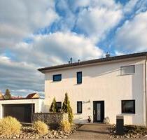 Einfamilienhaus mit Doppelgarage und Outdoorküche - Dettelbach