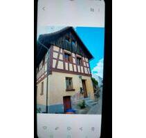 Vermiete kleines Haus mit Scheune - Ludwigschorgast