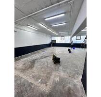 Attraktive 400m² Halle für ihr Gewerbe - RENOVIERT - Menden (Sauerland) Bösperde