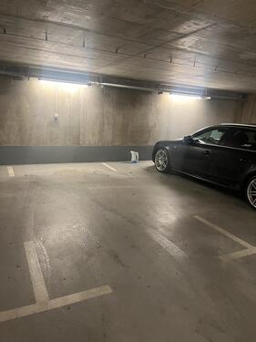 Foto - Großer Tiefgaragenstellplatz in Schrobenhausen