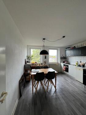 Foto - Ab 01.07: Helle 2-Zimmer Wohnung 70 m² am Ponttor