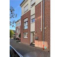 Reihenmittelhaus in Willich - 1.500,00 EUR Kaltmiete, ca.  130,00 m² in Willich (PLZ: 47877)