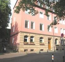 RENOVIERTE 3-Zimmer-Wohnung in Nürnberg-Gostenhof Nähe U-Bahn - VIEL LICHTRUHE für 1 bis 2 Personen