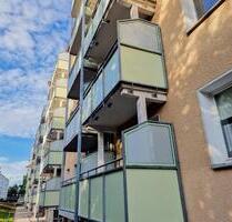 3-Raum-Wohnung mit Balkon – Neuvermietung nach Wohnungssanierung - Glauchau