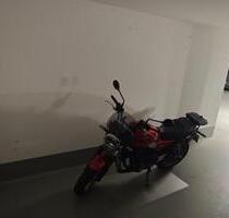 Motorradstellplatz in moderner Tiefgarage zu vermieten - Reutlingen Orschel-Hagen