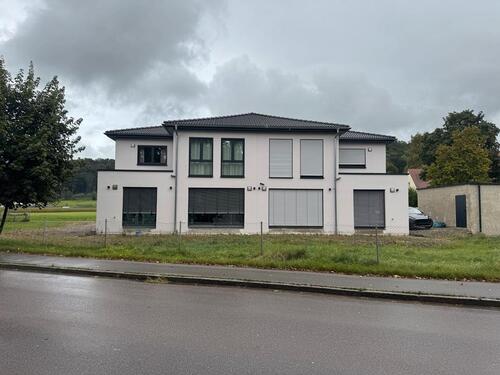 Foto - 5.5 Zimmer Doppelhaushälfte in Altenstadt