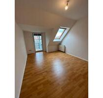 Schöne & helle 1 ZKB Dachgeschoss in Worms-Herrnsheim !