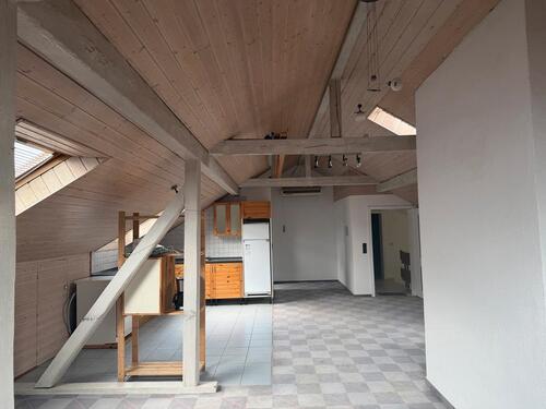 Foto - 1 Zimmer Dachgeschoßwohnung zur Miete in Alsbach-Hähnlein