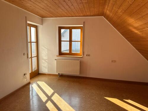Foto - Dachgeschoßwohnung in Geiselwind zur Miete