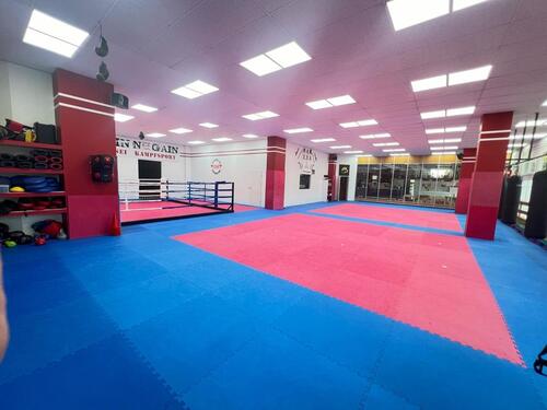 Foto - Sporträumlichkeiten zur Vermietung - Ideal für Fitnesskurse!