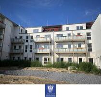 Heimelige Neubauwohnung im Erstbezug! EBK, Terrasse, Fußbodenheizung, Vinyl! - Arnsdorf