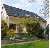 Einfamilienhaus zur Miete - 2.000,00&nbsp;EUR Kaltmiete, ca.&nbsp; 165,00&nbsp;m&sup2; in Wennigsen (Deister) (PLZ: 30974)