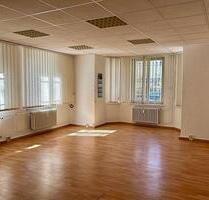 Einzigartige Bürofläche in Magdeburg Altstadt - Zentral gelegen und mit flexibler Raumgestaltung!