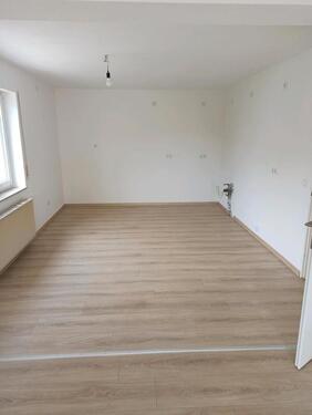 Foto - Frisch renovierte 3,5 Zimmer-Wohnung in ruhiger Lage